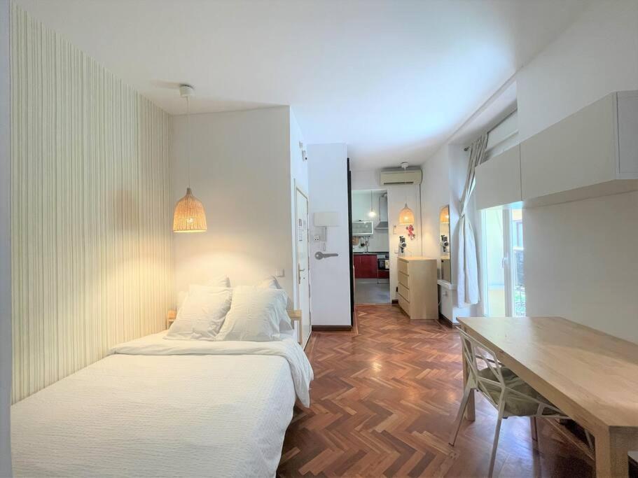 Exclusivo Y Acogedor Apartamento Con Balcon En Chueca, Con Aire Acondicionado Y Calefaccion Madrid Exterior photo